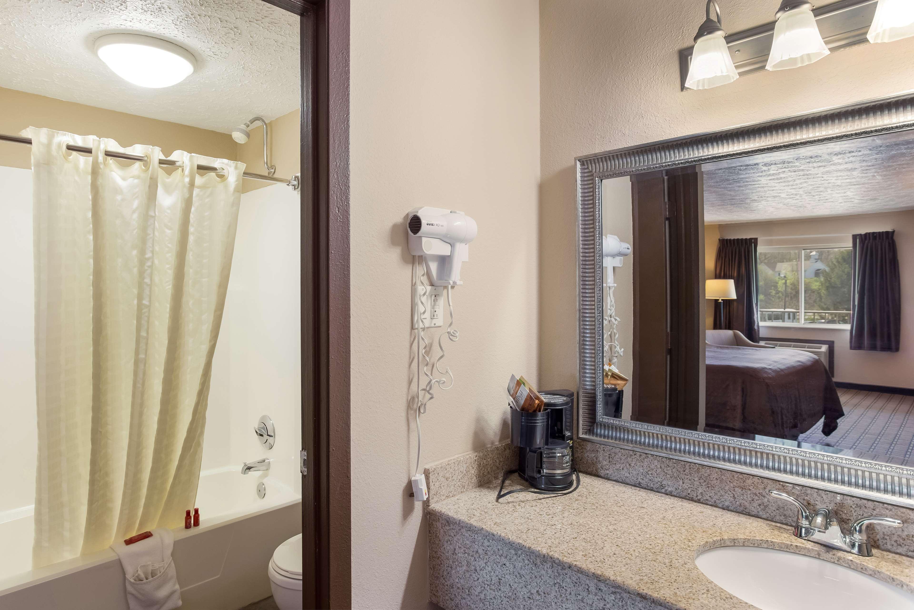 Surestay Hotel By Best Western Summersville Esterno foto