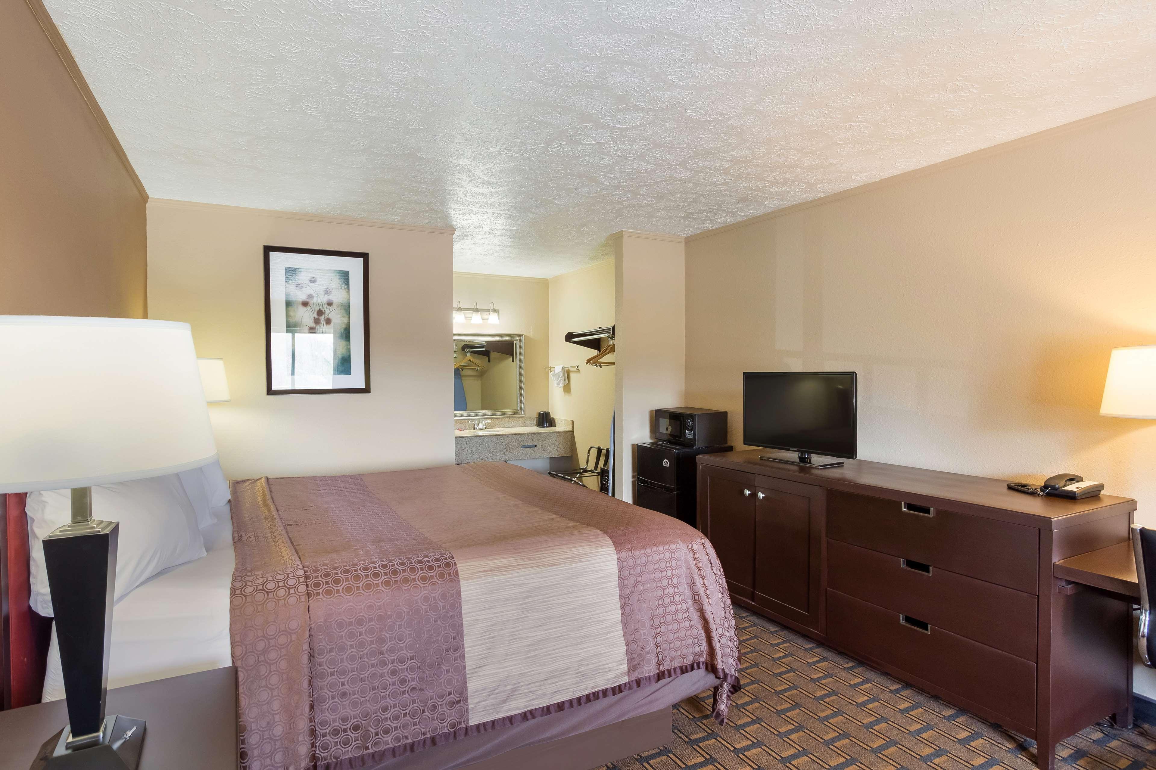 Surestay Hotel By Best Western Summersville Esterno foto