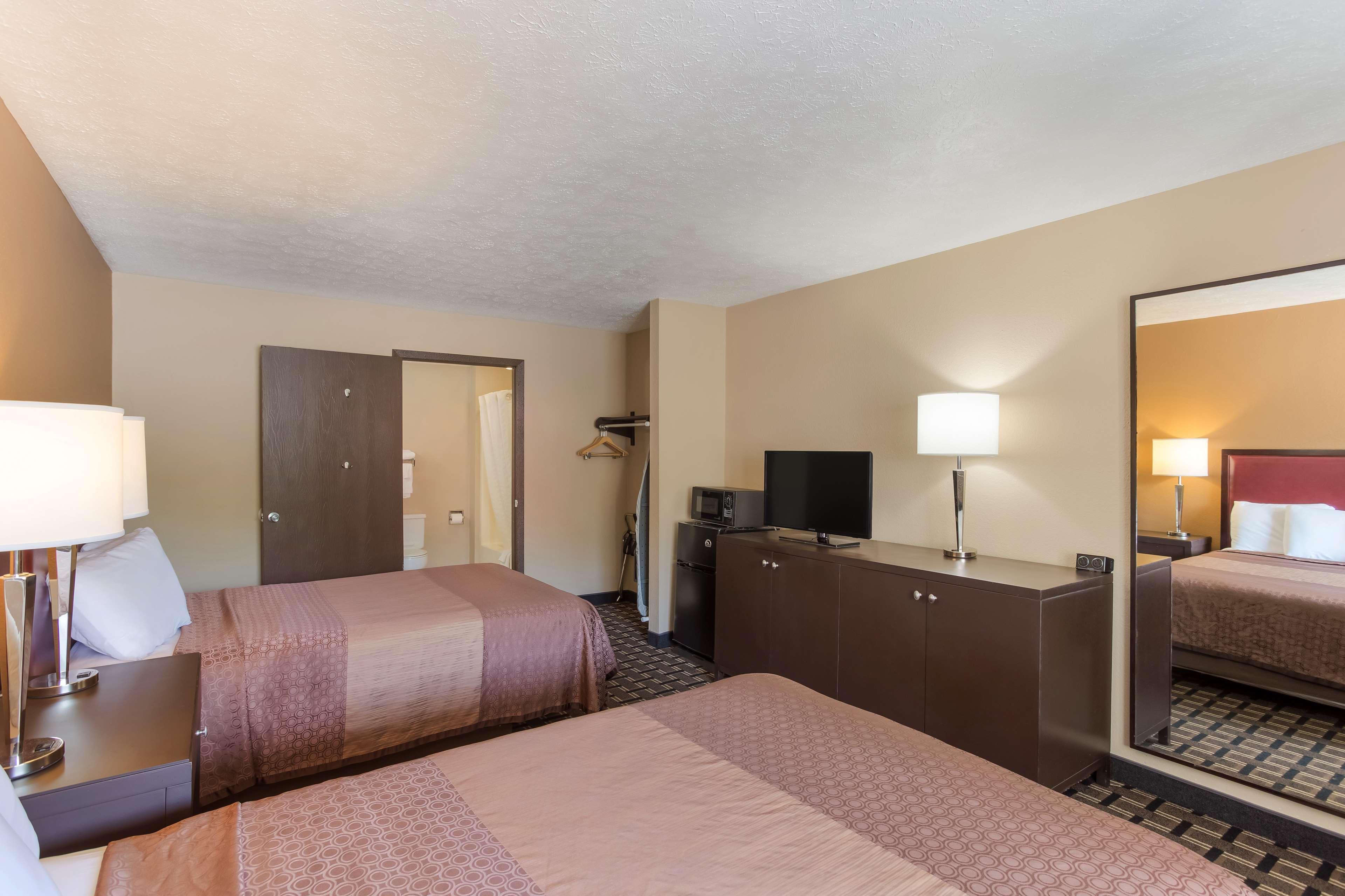 Surestay Hotel By Best Western Summersville Esterno foto