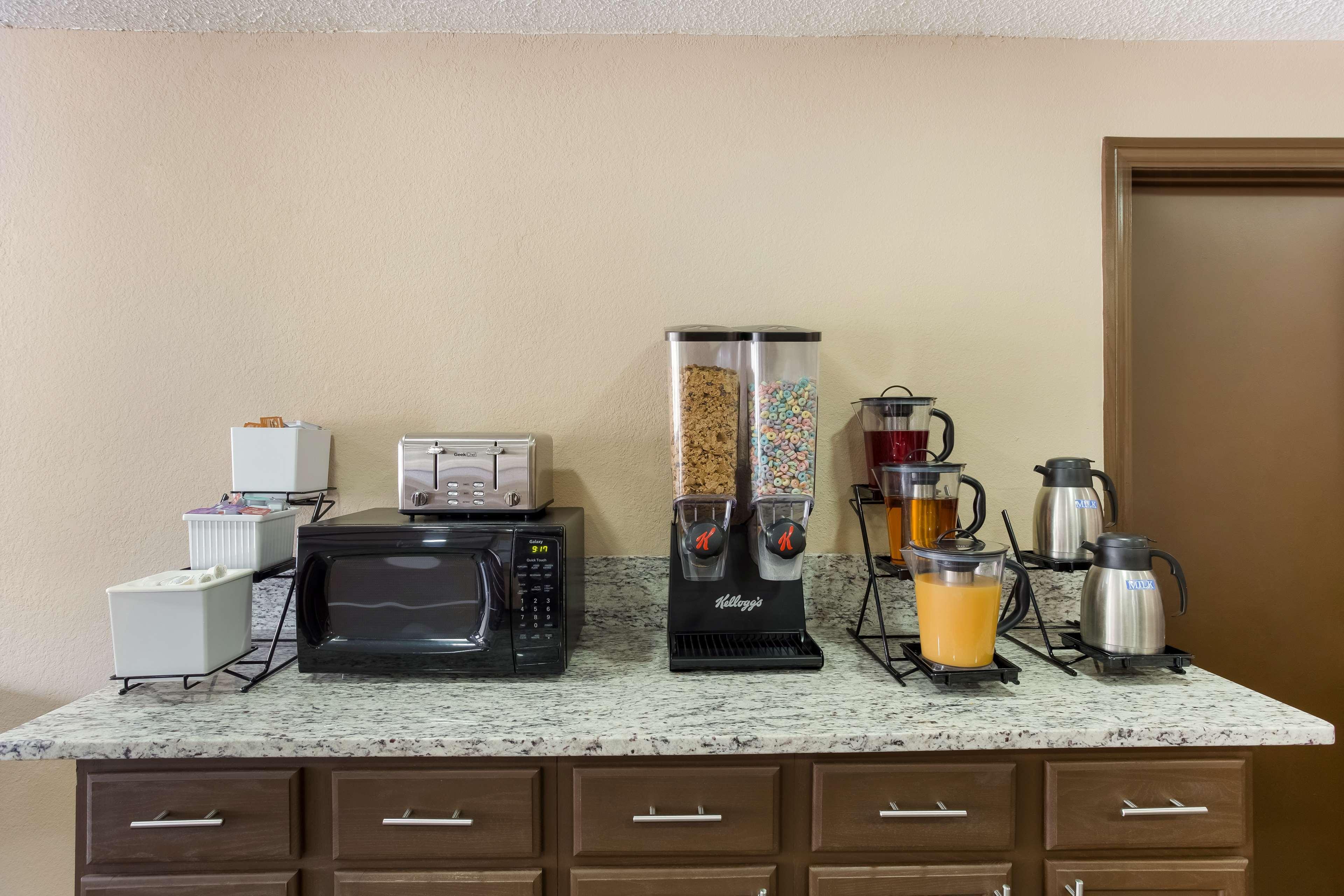 Surestay Hotel By Best Western Summersville Esterno foto